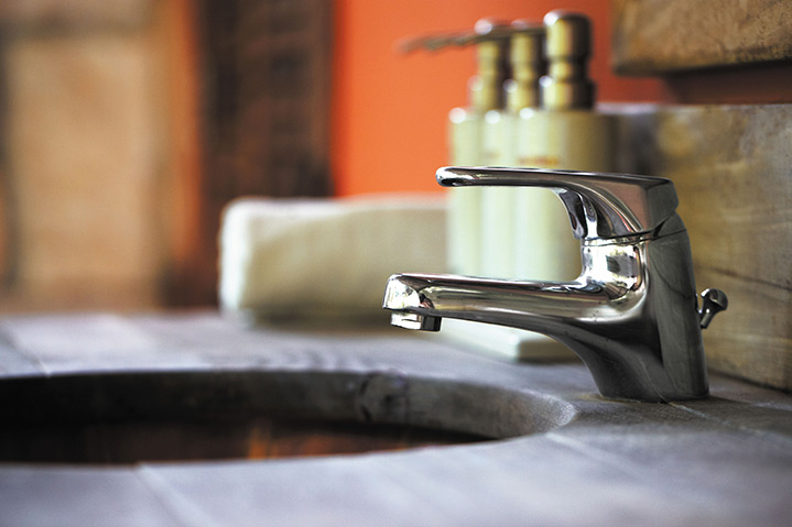 A2B Plumbers are able to fix any leaking taps you may have in Broadgate. 